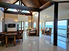 Breathtaking Oceanfront Home on Lava Rock Beach，位于帕霍阿的酒店