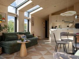 Hello Zeeland - Tiny House Zeeuwse Liefde 4，位于韦斯特卡佩勒的酒店