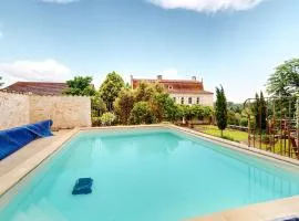 Lovely Home In Les Leves Et Thoumeyra