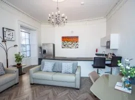 Luxury 1 bedroom ground floor apartment