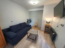 Pokój Słoneczna Idylla k Karpacza SAUNA JACUZZI，位于波德古任的酒店