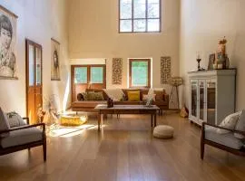 Villa de 181m2 4 chambre avec piscine et stationnement