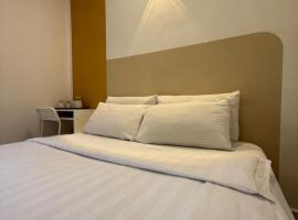 STANDARD ROOM for 2Pax at Anggerik Impian Hotel Kuala Berang，位于Kuala Berang的酒店