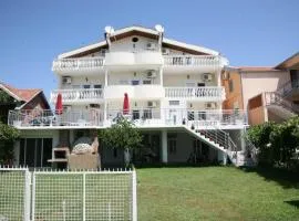 Villa Paris