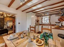 2 bed in Betws Y Coed 77744