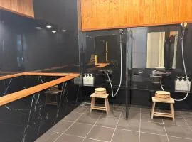New Open Japanese style with large bath