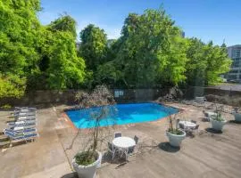 Modern 3BR Condo - Heart of ATL