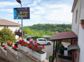 BnB La Casa di Monica，位于西尔维佩斯的带停车场的酒店