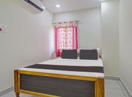 Super Collection O Sv Grand Patancheru，位于Patancheru的酒店