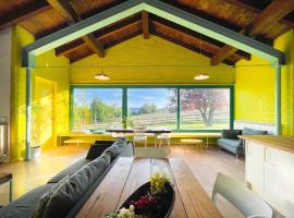 La Casa Amarilla de Cercedilla，位于塞尔塞迪利亚的酒店