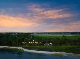 10-acre Private Island Sleeps 26 Pool Golf Cart Buck Island by AvantStay