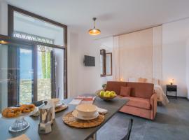 Cozy Nest on the lake by Rent All Como，位于特雷梅佐的酒店