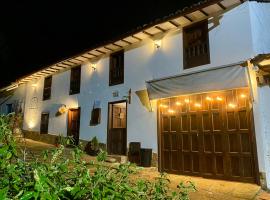 Hostal Casa Ceiba，位于巴里查拉的酒店