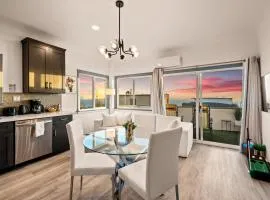 Luxury Beachside Gem Walk to Beach Ocean Views