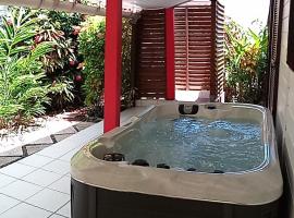 OKay Coco Spa Maison 500 m des plages，位于圣安娜的酒店