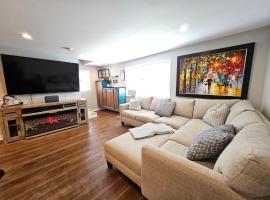 Middletown Modern Townhouse，位于米德尔敦的自助式住宿