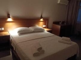 Hotel LB，位于Itʼkhvisi的酒店
