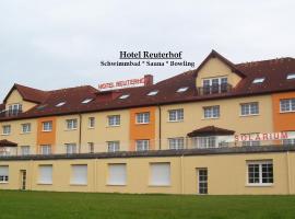 瑞特霍夫酒店，位于鲁特斯塔德·斯塔文哈新勃兰登堡-特洛恩哈根机场 - FNB附近的酒店