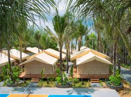 Canopy Villa Cay Sao，位于富国的豪华帐篷营地