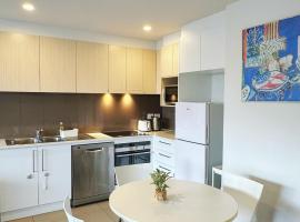 The Harmony Retreat - Symphony Park，位于Harrison的酒店