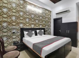 Townhouse Hotel Vaishnavi Inn，位于Hasanganj的酒店