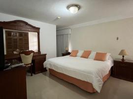 castillo de la fantasia hotel，位于圣克里斯托瓦尔的酒店