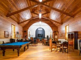 Lyndale Church Lodge，位于明尼阿波利斯的酒店