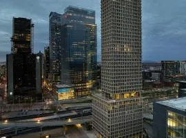 Moxy Montreal Downtown