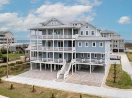 Solara 14 Bedroom Home at Hatteras Island Reserve，位于哈特勒斯的酒店
