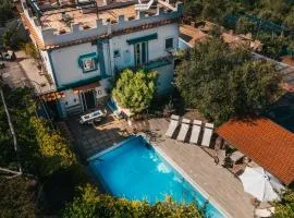 GOCCE VILLAS - Villa Golfo D'oro