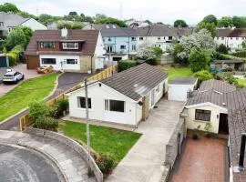 Beautiful Rural Bungalow in Aberthin