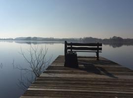 Noa-Lee，位于Strehlow的带停车场的酒店