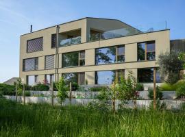 Villa L'Essert by Le Rive Sud，位于Châtillon的别墅