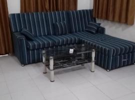 Appartement meublé f2，位于洛美的酒店