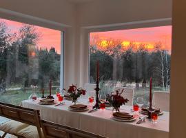 Villa con piscina vicino Roma，位于Coltodino的酒店