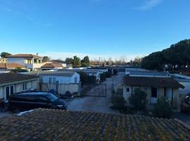 Camping Les Embruns N10，位于勒格劳德阿格德的酒店