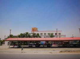 Hotel Highway Prince Kotputli，位于Behror的酒店