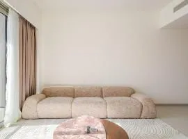 Luxury 2BR Burj Khalifa & Dubai Mall Fountain View