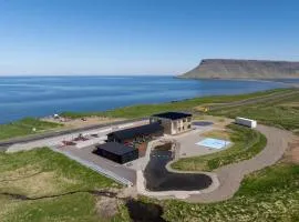 Búlandshöfði family paradise