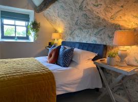 Halford House - Adults Only，位于水上伯顿的酒店