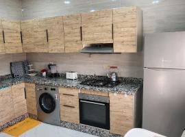 CHALEt VILLA PISCINE PRIVÉE，位于伊穆泽尔杜坎达的酒店