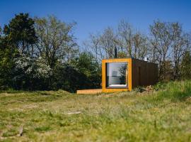Glamping Na Vyhlídce，位于Dolní Kounice的豪华帐篷