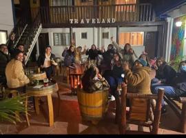 Traveland Hostal Pichilemu Centro，位于皮奇勒姆的旅馆