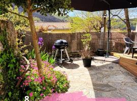 Belle maison de montagne proche Ajaccio，位于Bastelica的酒店