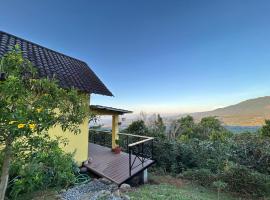 Cabaña con vista al volcán Barú，位于下博克特的酒店
