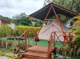 La Villa Glamping，位于布加的豪华帐篷