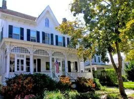Victorian On North