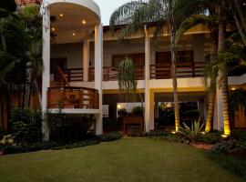 韦斯特法伦豪斯酒店，位于亚松森Asuncion Zoo and Bothanical Garden附近的酒店