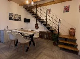 Rosa Life House
