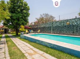 Vacation house with pool - Temixco, 2 bedrooms，位于特米斯科的酒店